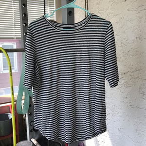 Striped linen shirt with elbow sleeves